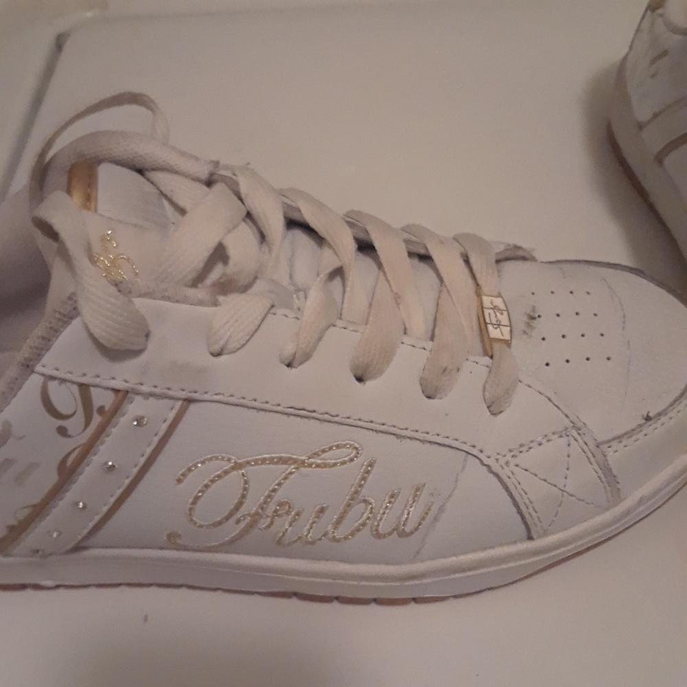 Women's FUBU Tennis shoes
